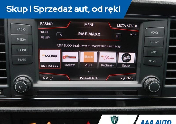 Seat Leon cena 75000 przebieg: 123833, rok produkcji 2015 z Szydłowiec małe 211